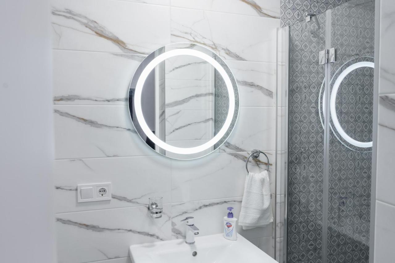 Charming Apartments In The Heart Of Lviv - Valova, Nasypna Str Екстериор снимка