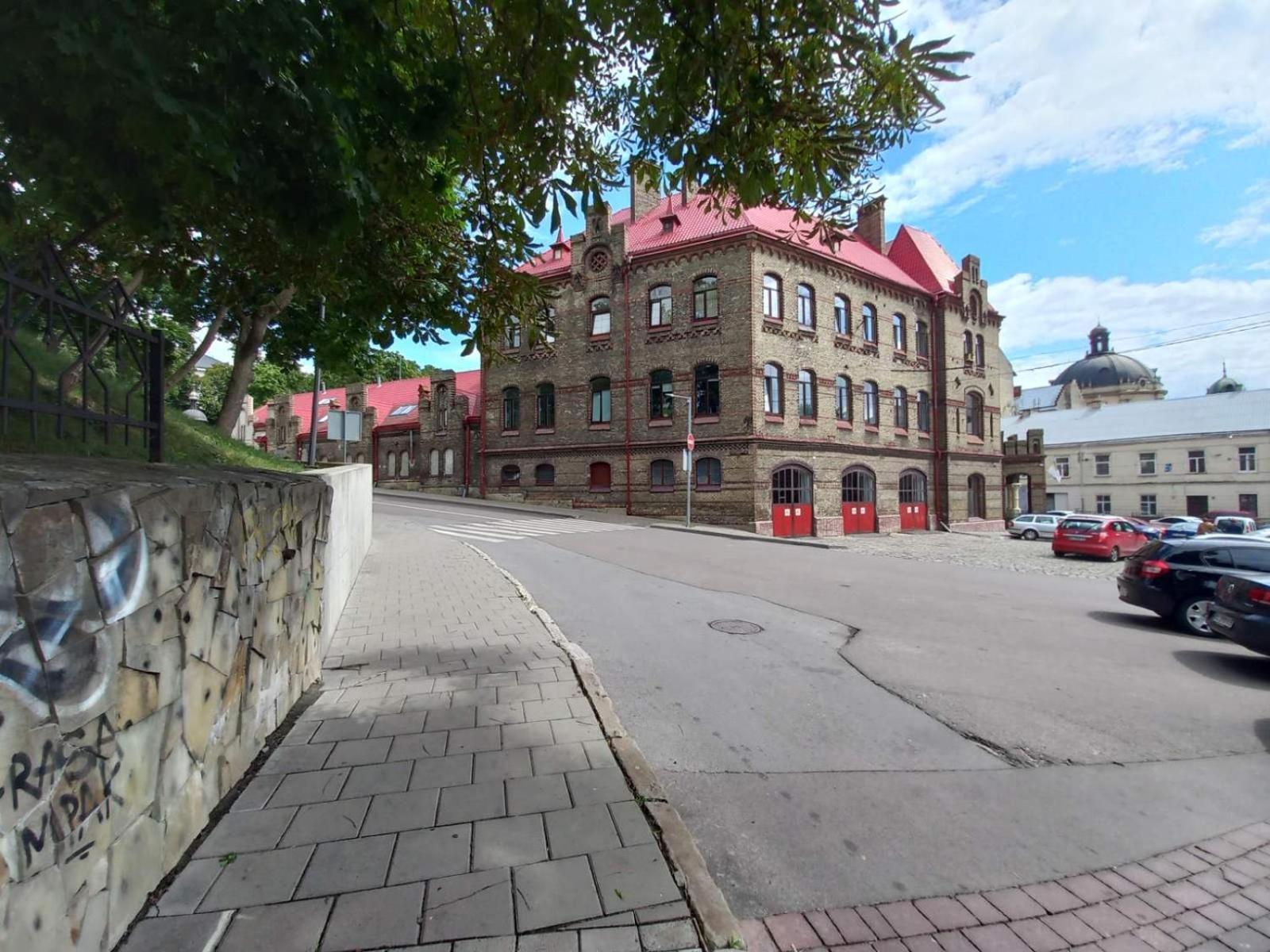 Charming Apartments In The Heart Of Lviv - Valova, Nasypna Str Екстериор снимка