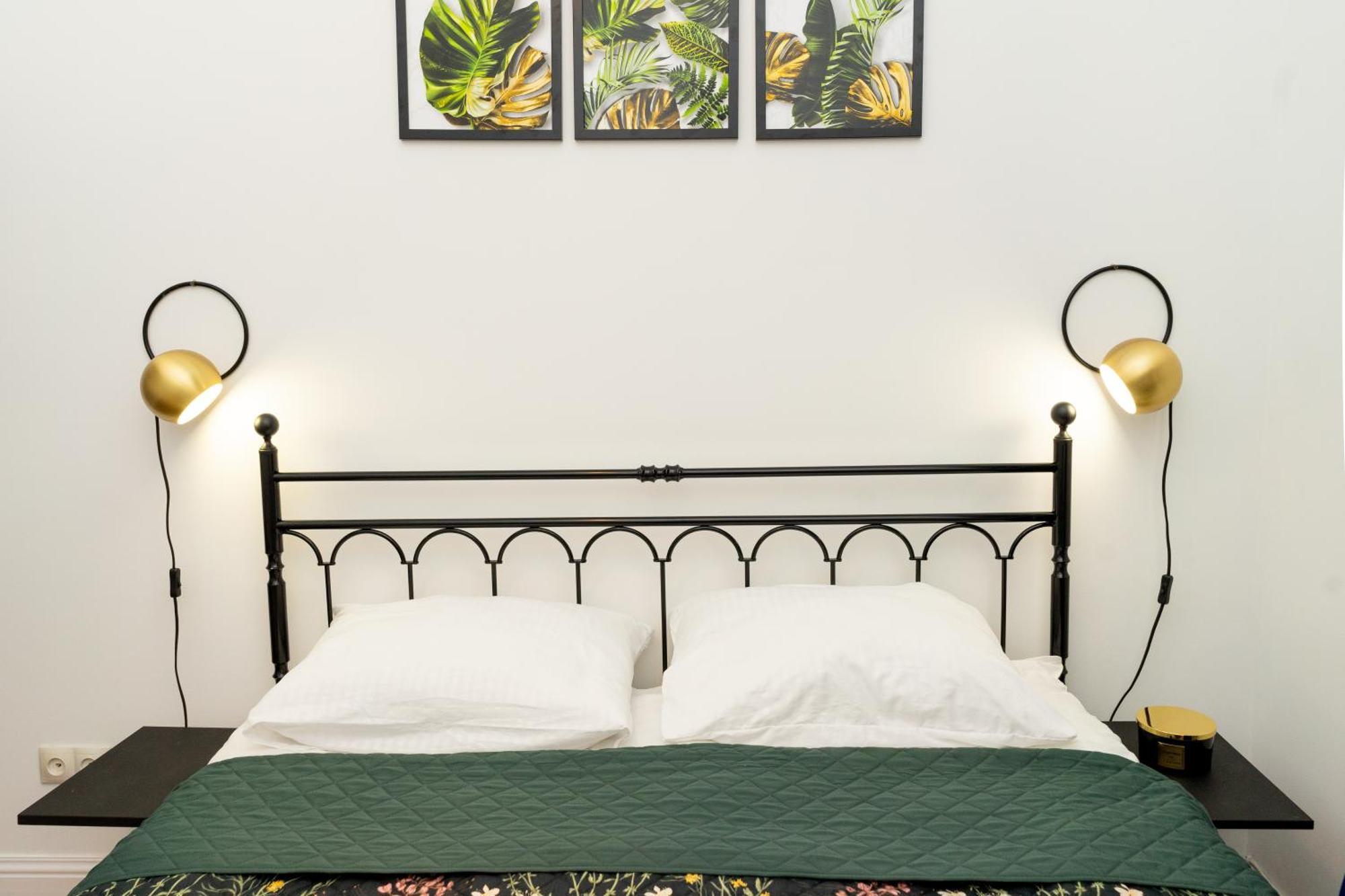 Charming Apartments In The Heart Of Lviv - Valova, Nasypna Str Екстериор снимка