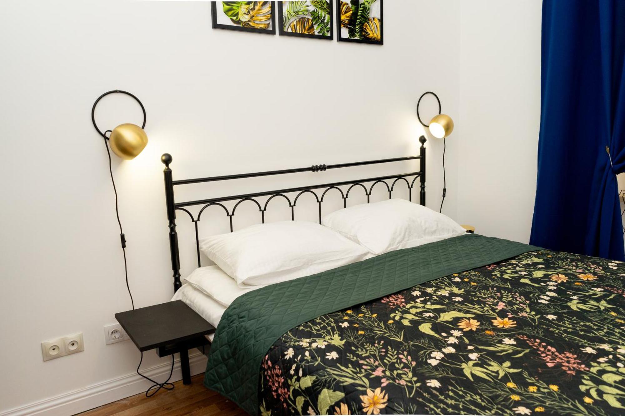 Charming Apartments In The Heart Of Lviv - Valova, Nasypna Str Екстериор снимка