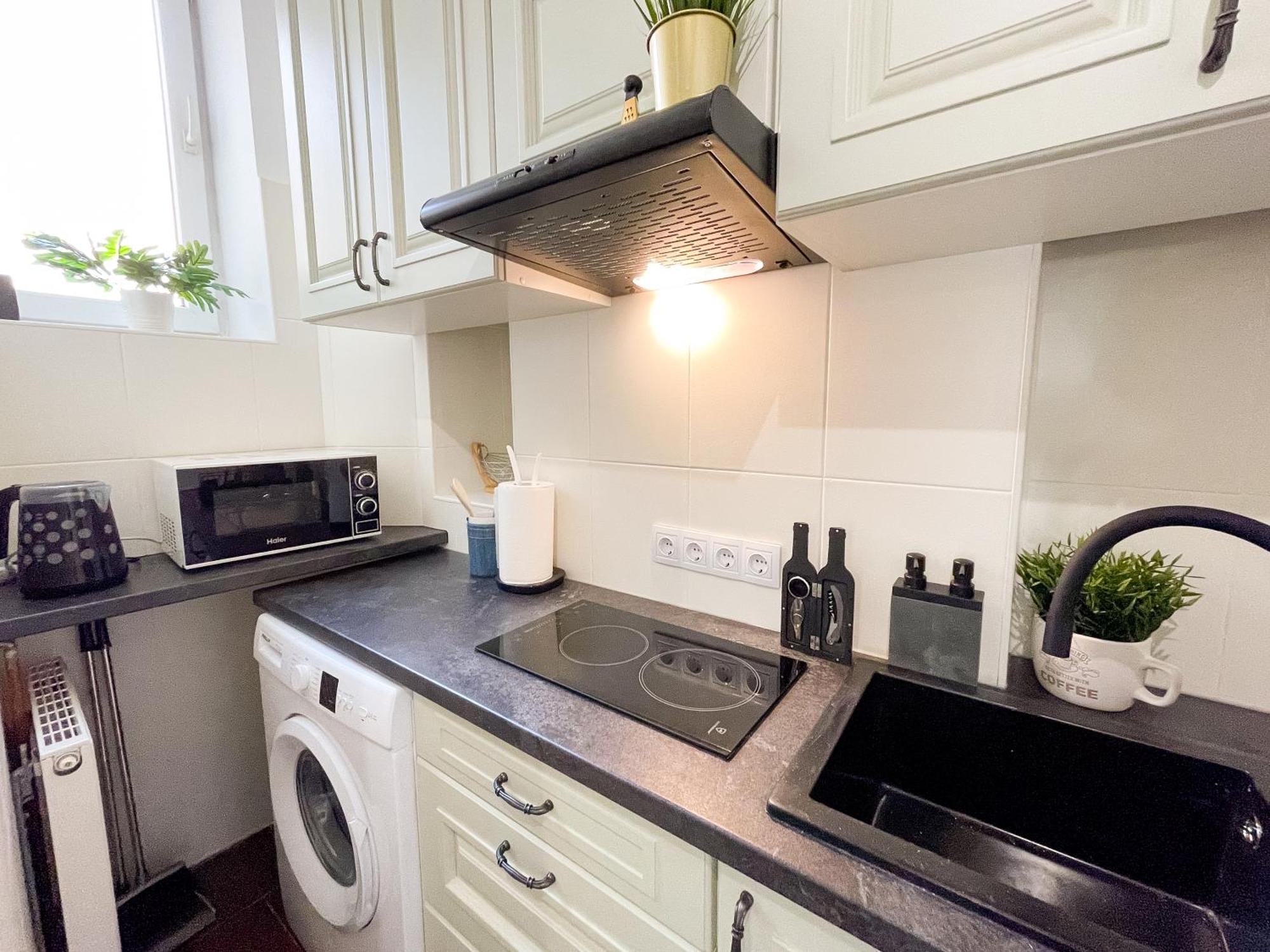 Charming Apartments In The Heart Of Lviv - Valova, Nasypna Str Екстериор снимка